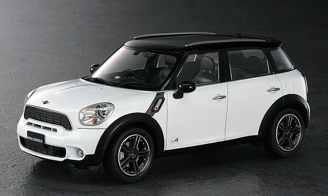 1:24 Mini Cooper S Countryman ALL4 Model Kit